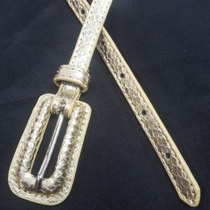 VINE & THISTLE Metallic Snake Skinny Belt (M) 38"